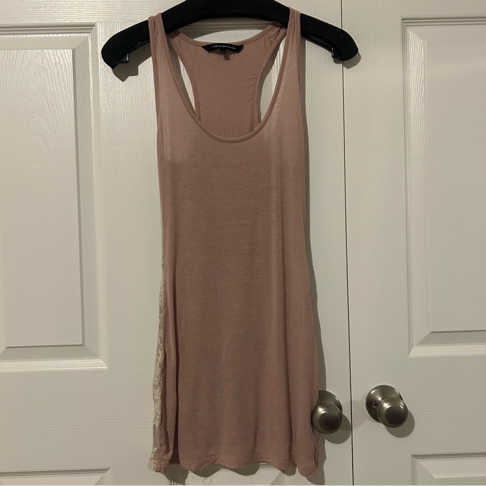 Women’s Urban Behavior Floral Lace Back Tank Top Size Medium